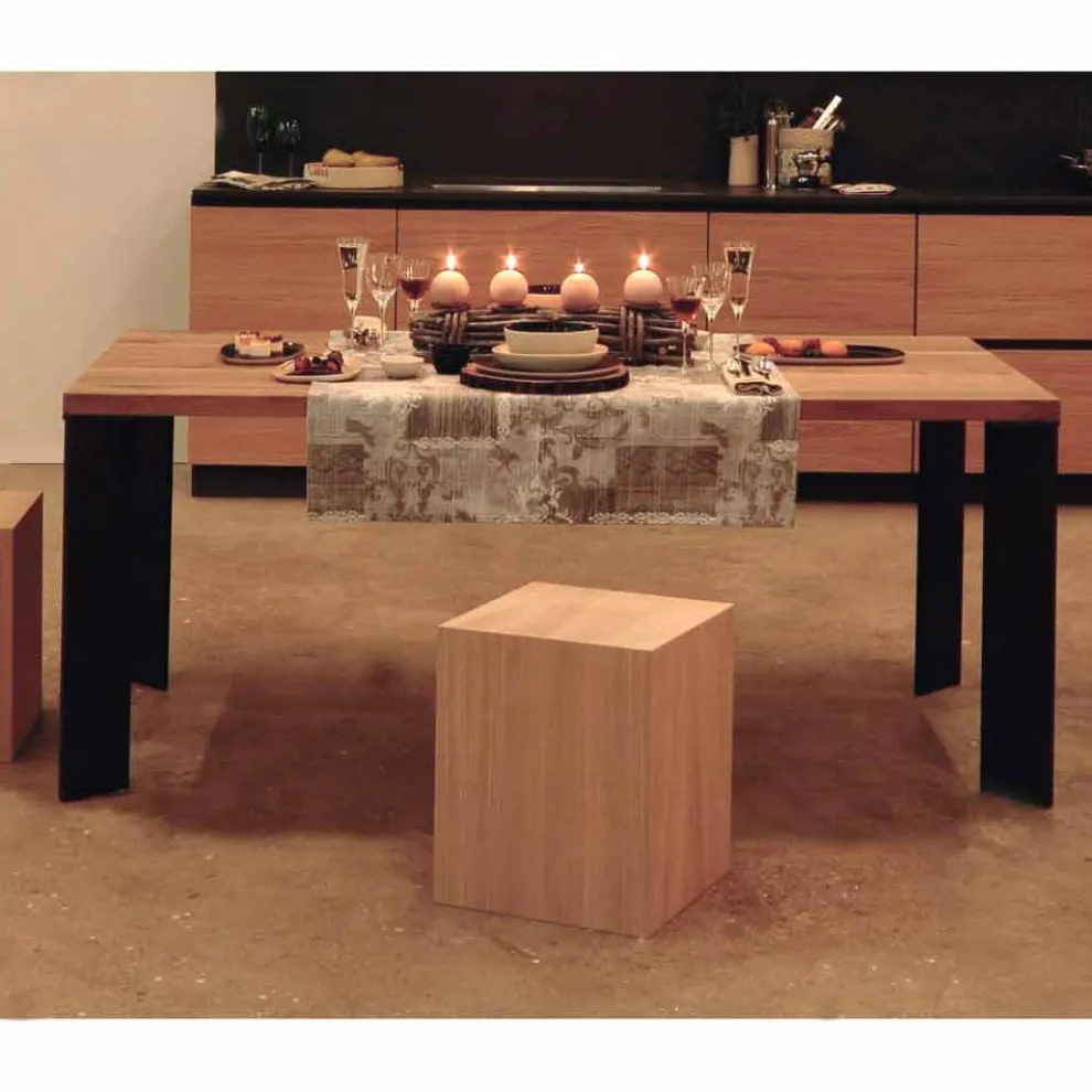 Moderner Designtisch aus natürlichem Walnussholz, L180xP90cm, Yvonne