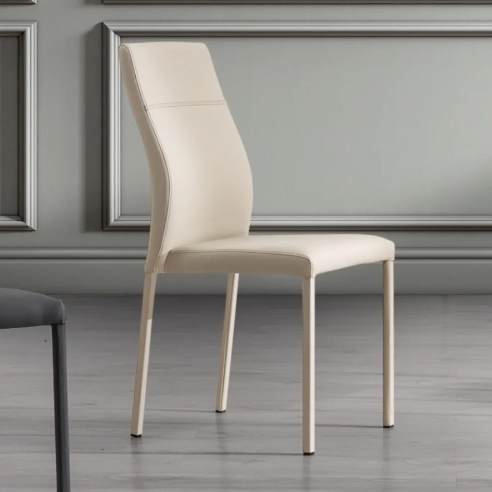 Moderner Esszimmerstuhl aus Ökoleder, hergestellt in Italien, Luigina