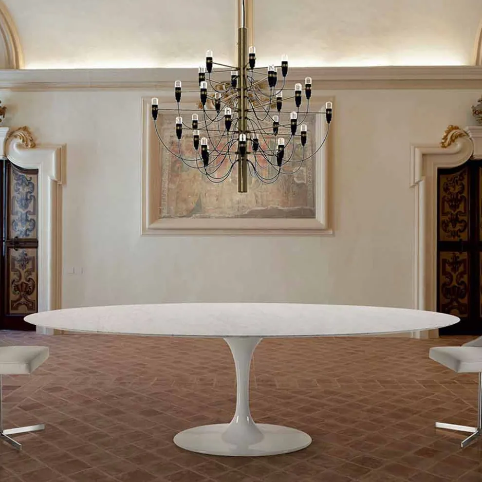 Moderner ovaler Tisch aus Carrara- oder schwarzem Marquinia-Marmor, hergestellt in Italien – Dollars