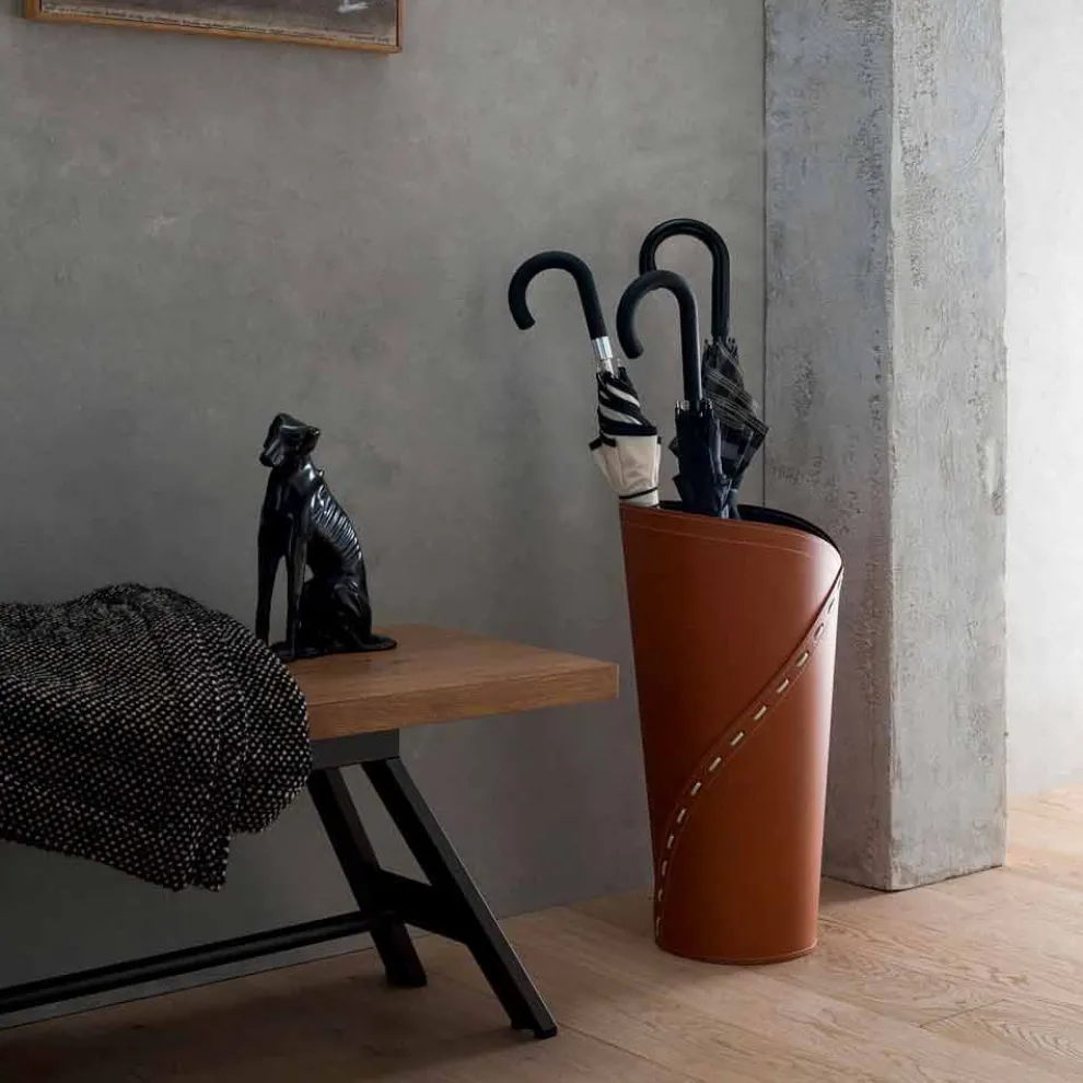 Moderner Schirmständer aus regeneriertem Katrina-Leder, hergestellt in Italien