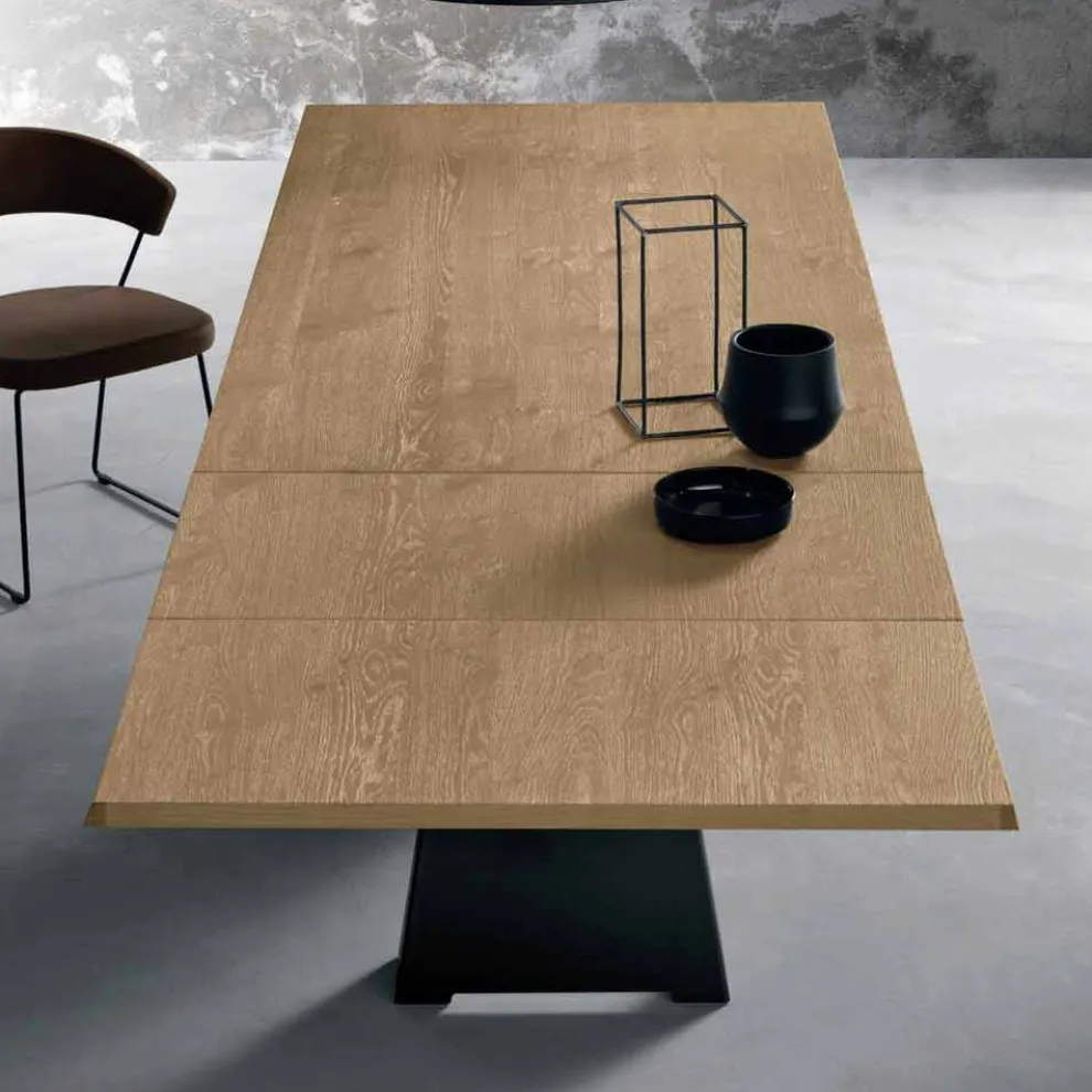 Moderner seitlich ausziehbarer Tisch aus Eichenholz made in Italy, Zerba