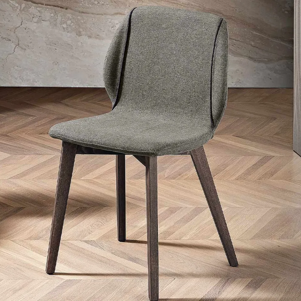 Moderner Stuhl mit elegantem Design aus Stoff mit Rand und Holz – Scarat