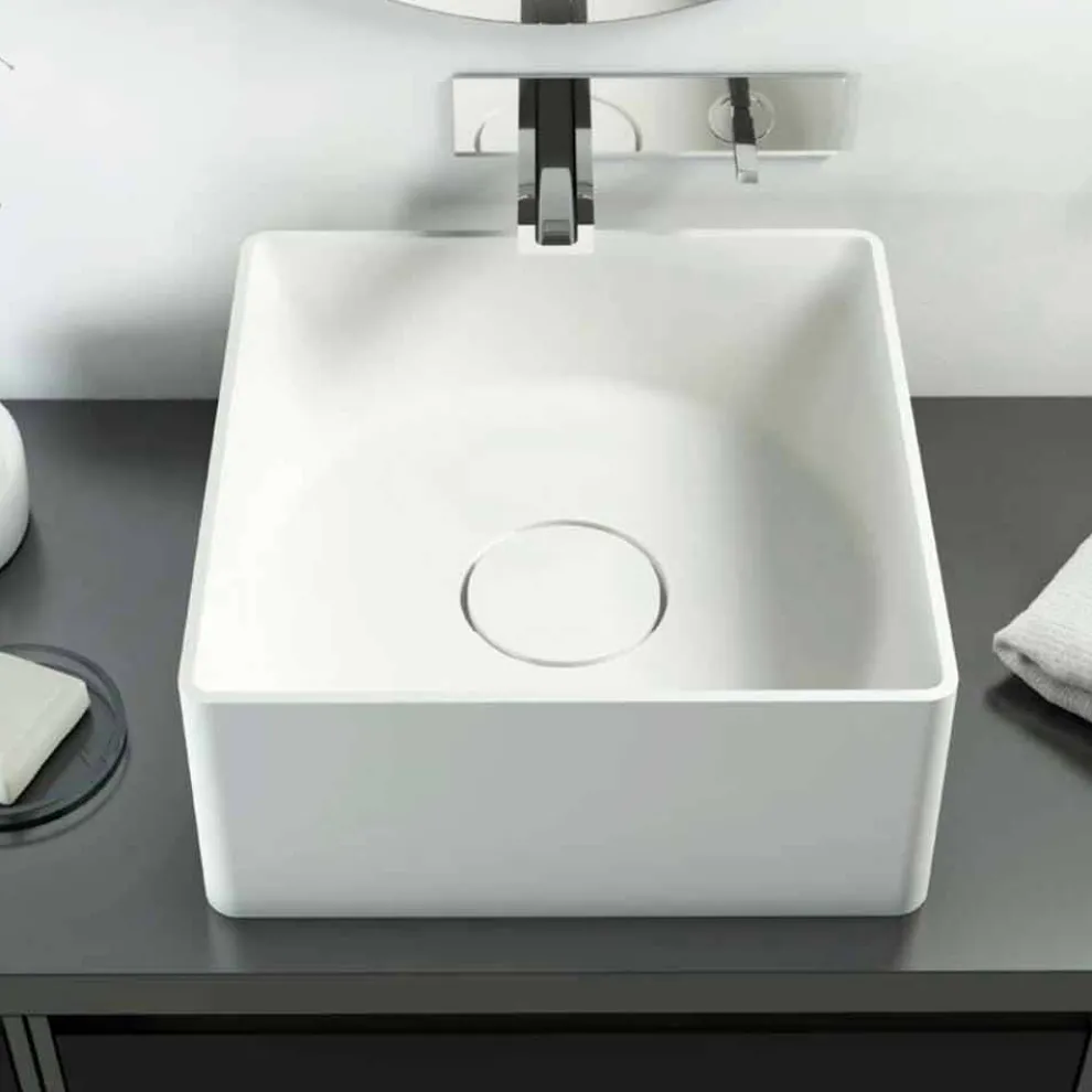 Modernes Aufsatzwaschbecken in einer Quadratischeform in Italien hergestellen, Forino