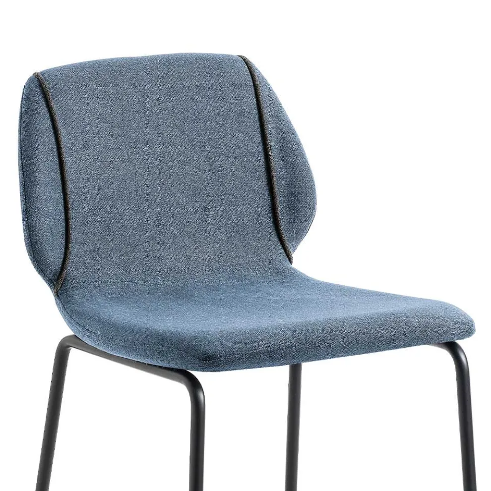 Modernes Design Eleganter Wohnzimmerhocker aus Stoff mit Bordüre - Scarat