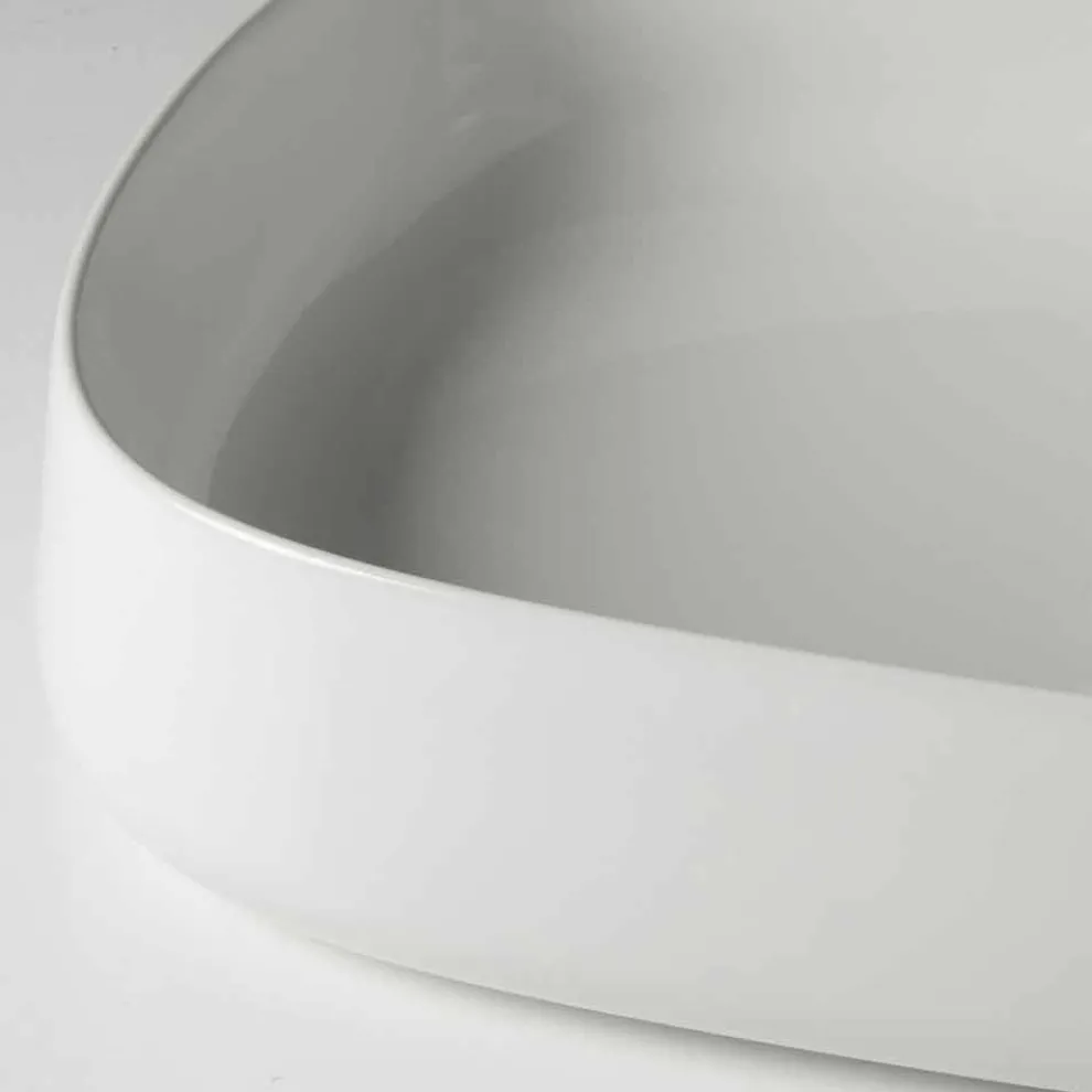 Modernes und ovales Aufsatzwaschbecken L 60 cm aus Keramik - Cordino