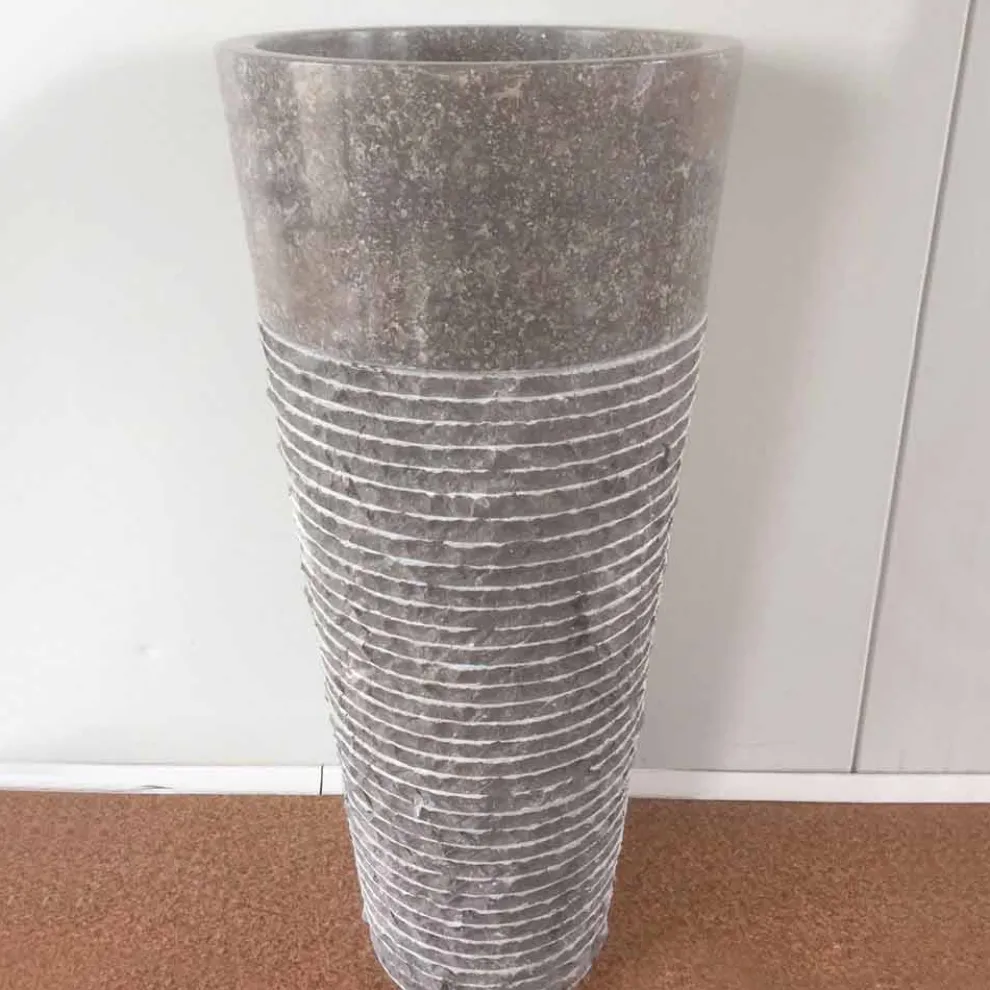 Naturstein konisches freistehendes Becken Iga, einzigartiges Design