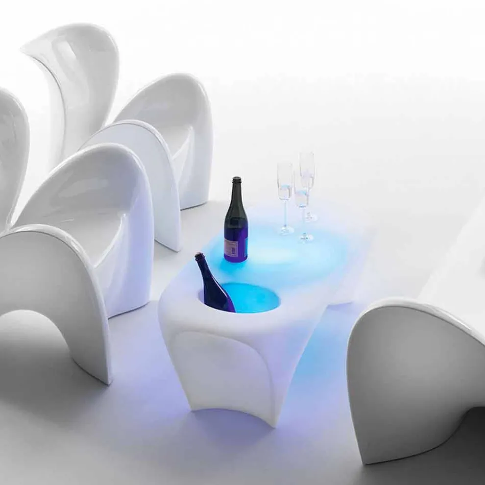 Heller Couchtisch mit Sektflasche, Outdoor- oder Indoor-Design - Lily von Myyour