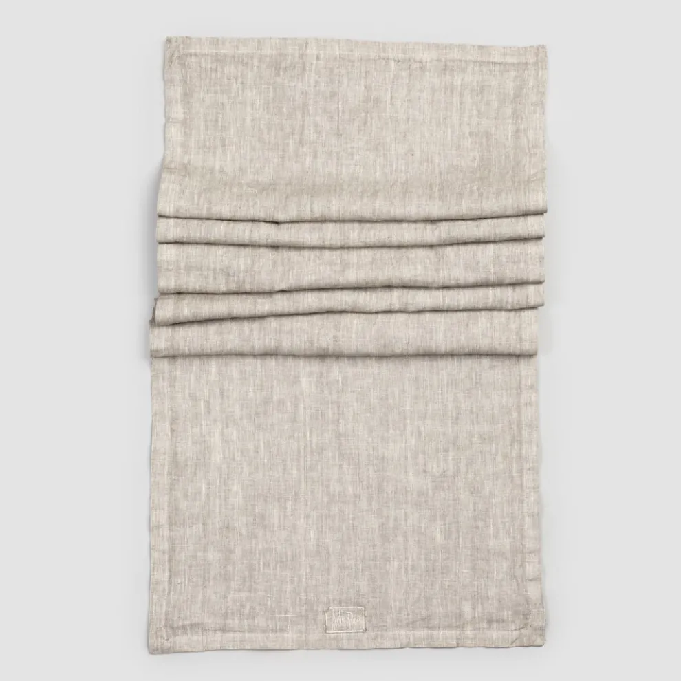 Läufer aus beigem Leinen mit luxuriöser italienischer handgefertigter Kante mit Falte - Limao