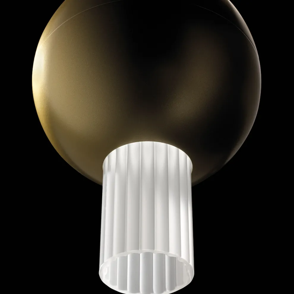 Oris Metall-Pendelleuchte mit Canneté-Glaszylindern