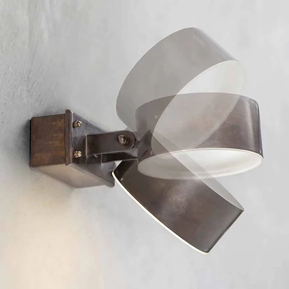 Outdoorwandleuchte aus Messing – Acelum Aldo Bernardi