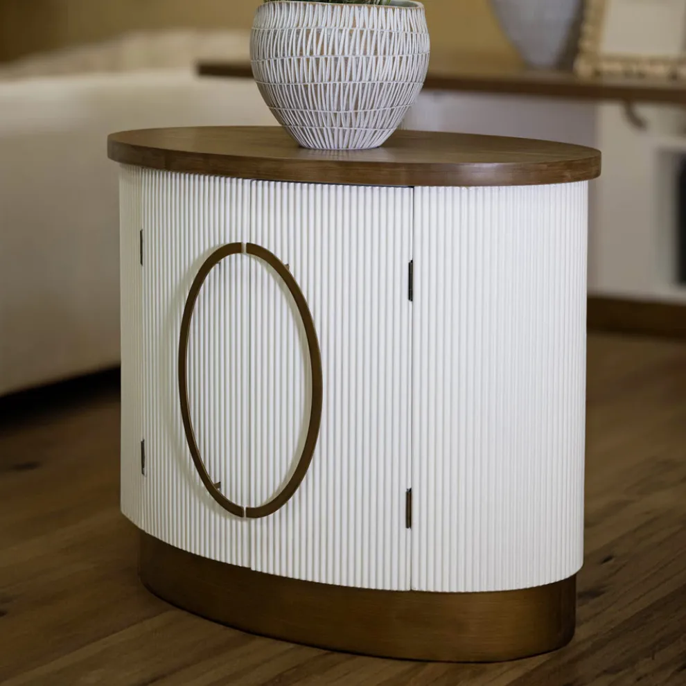 Ovaler Holzschrank mit Oberseite und abgerundeten Einsätzen mit 2 Türen - Rachel