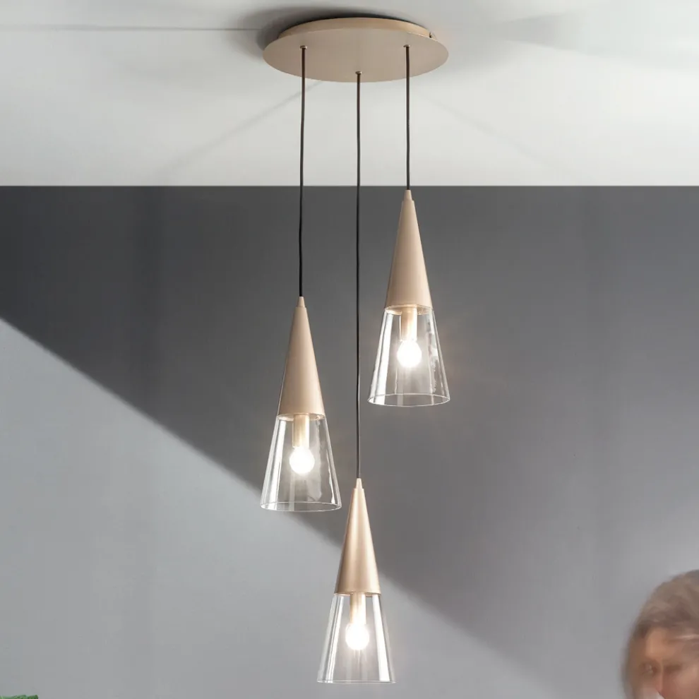 Pendelleuchte aus mundgeblasenem Glas mit Metallstruktur - Trentino