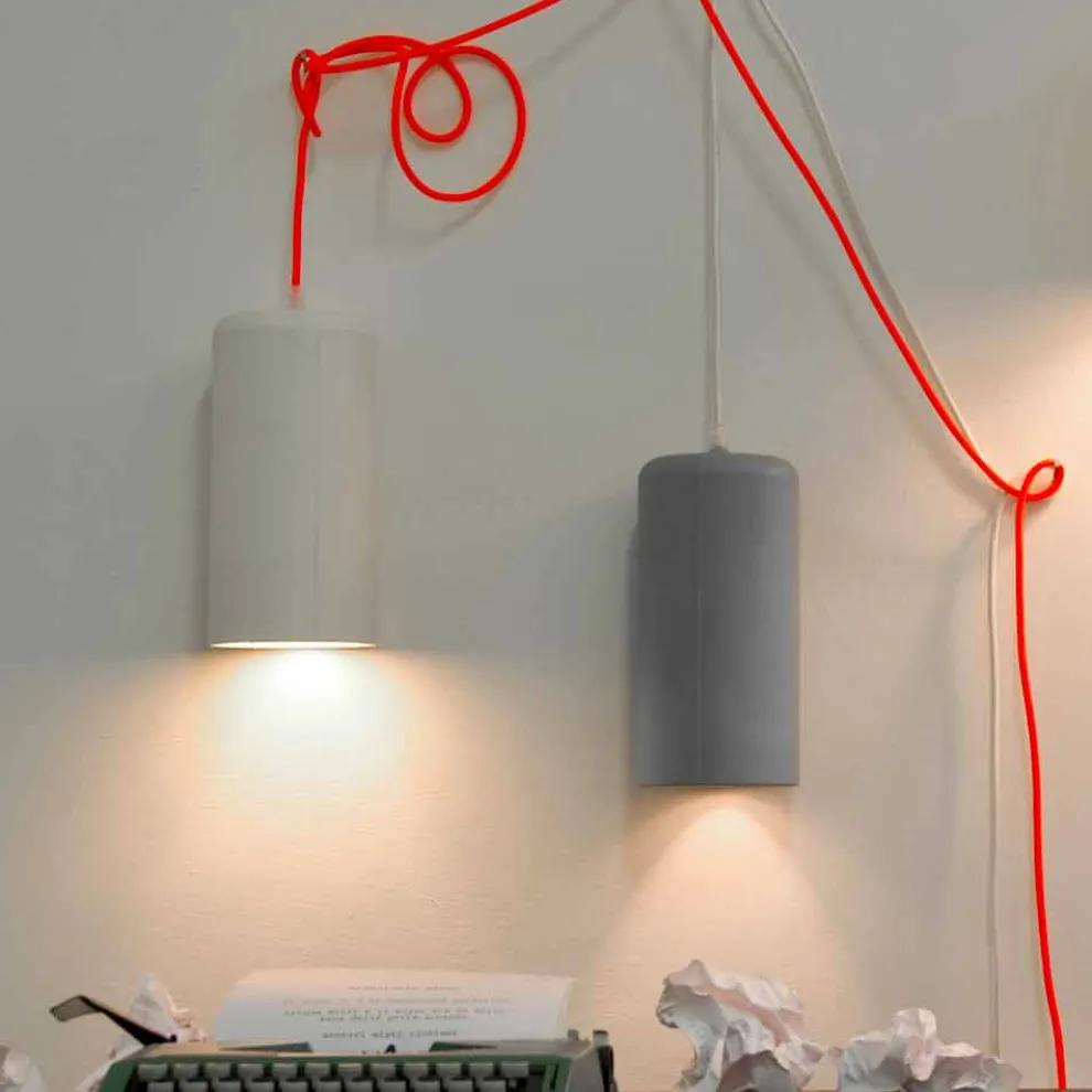 Pendelleuchte In-es.artdesign Kerze 1 aus gefärbtem Laprene