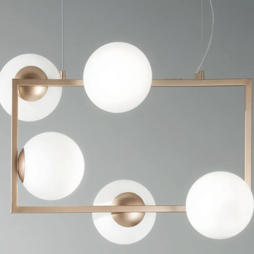 Pendelleuchte mit 5 Lichtern aus Metall und modernem mundgeblasenem Glas - Birga