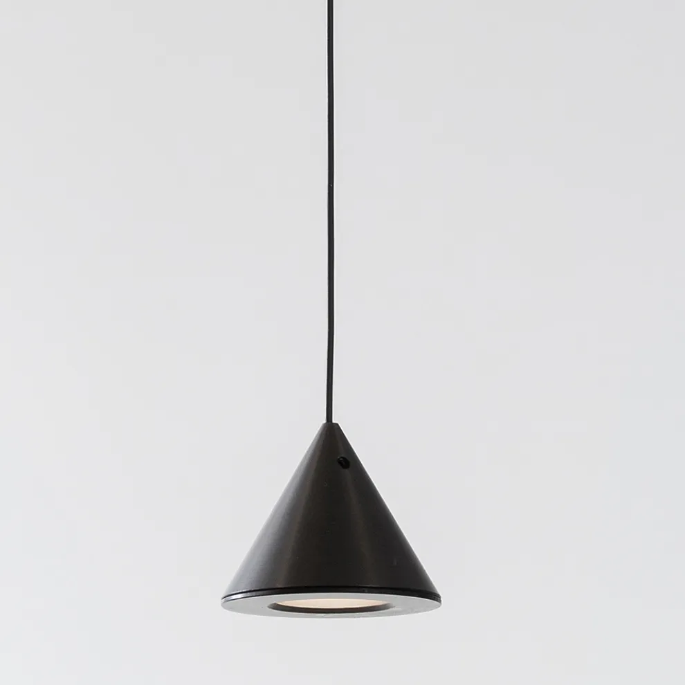 Pendelleuchte Schwarzer Aluminiumdraht Kegel Klein Minimales Design - Mercado