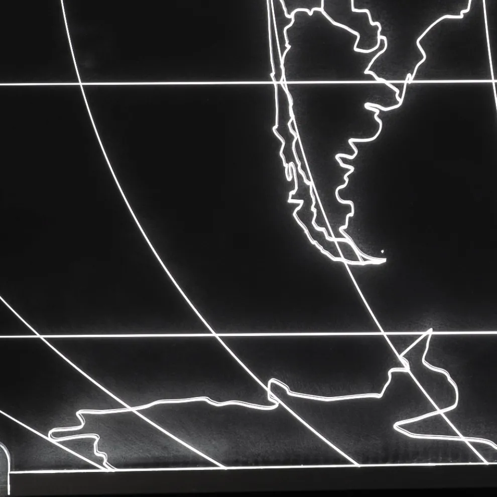 Planisphere Wandleuchte aus lasergraviertem Acrylglas - Rihanna