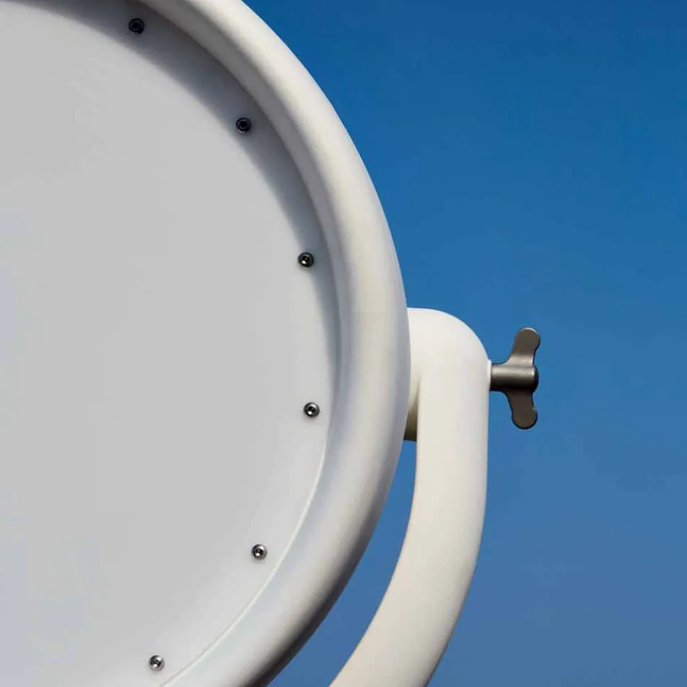 Poleasy Design Stehleuchte im Freien, 2 Farben - Hollywood von Myyour