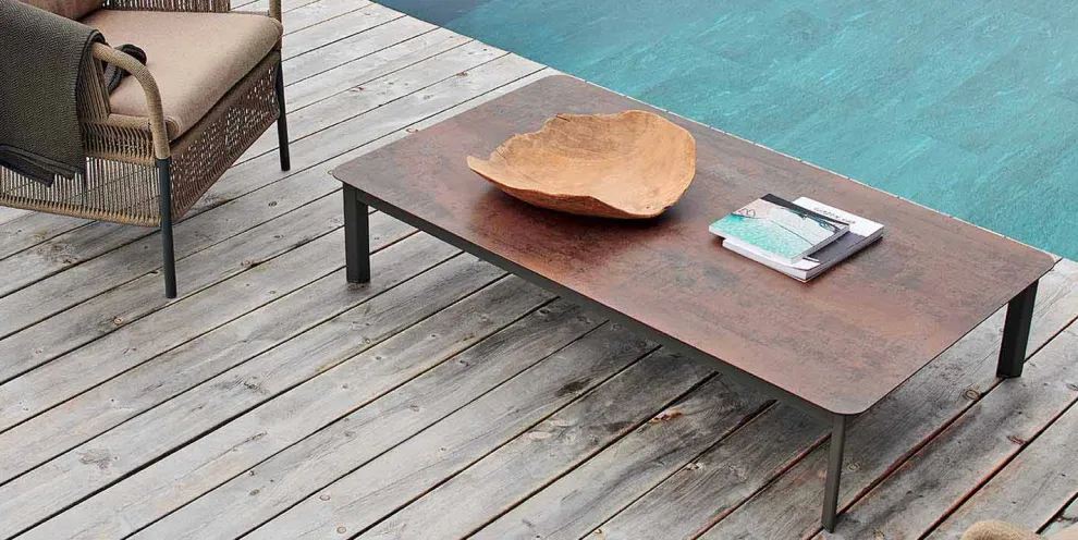 Design Outdoor-Couchtisch aus lackiertem Aluminium Varaschin System