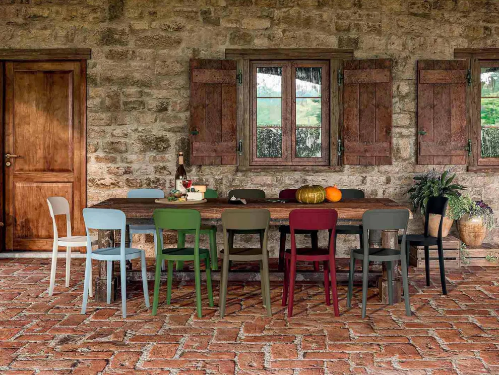 4 stapelbare Stühle aus Polypropylen im Freien Made in Italy Design - Alexus