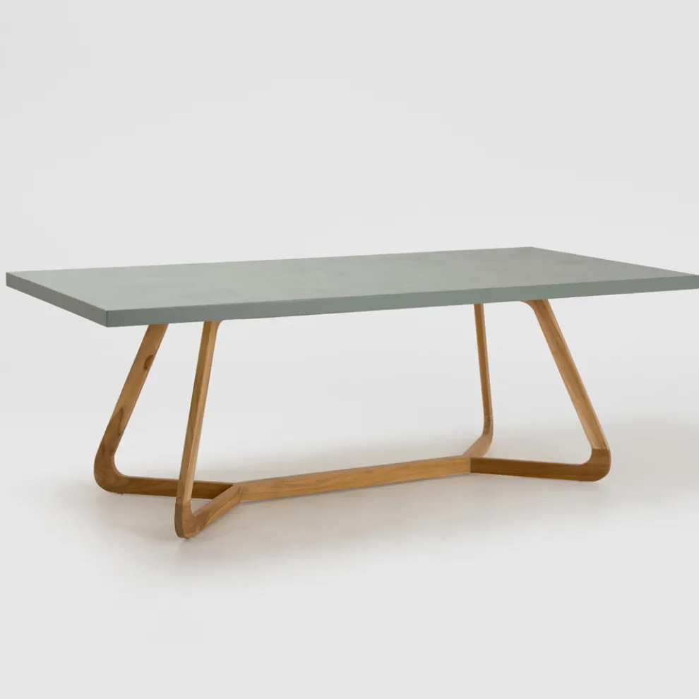 Tisch mit Okumè-Platte mit Mikrozement-Finish, hergestellt in Italien – Bluse