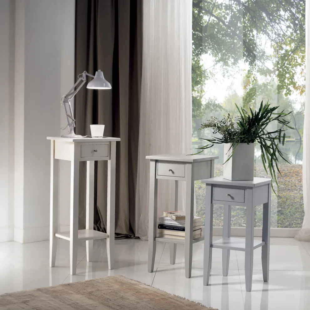 Quadratischer Couchtisch mit quadratischer Ablage in verschiedenen Höhen, hergestellt in Italien – Apus