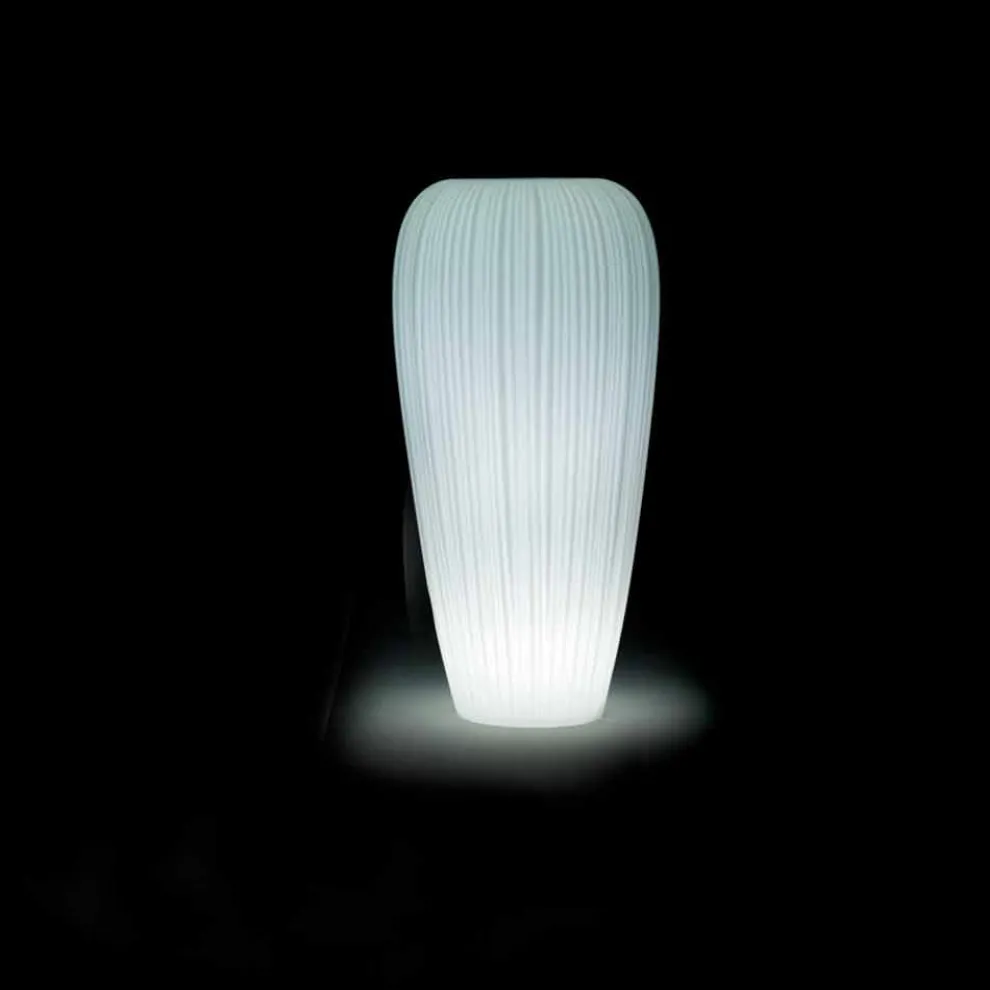 Helle Outdoor-Vase aus modernem Design Polyethylen - Haut von Myyour