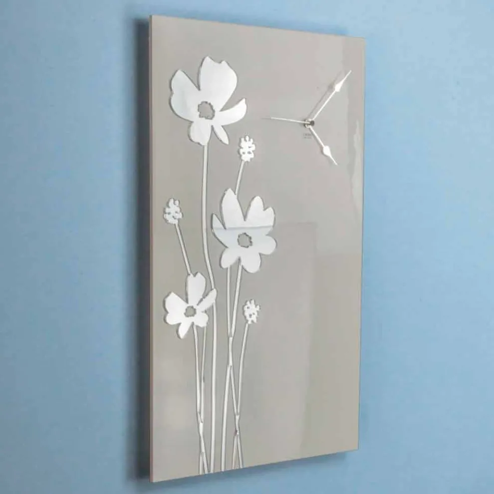 Rechteckige Wanduhr im Braun- und Plexiglas-Design - Silene