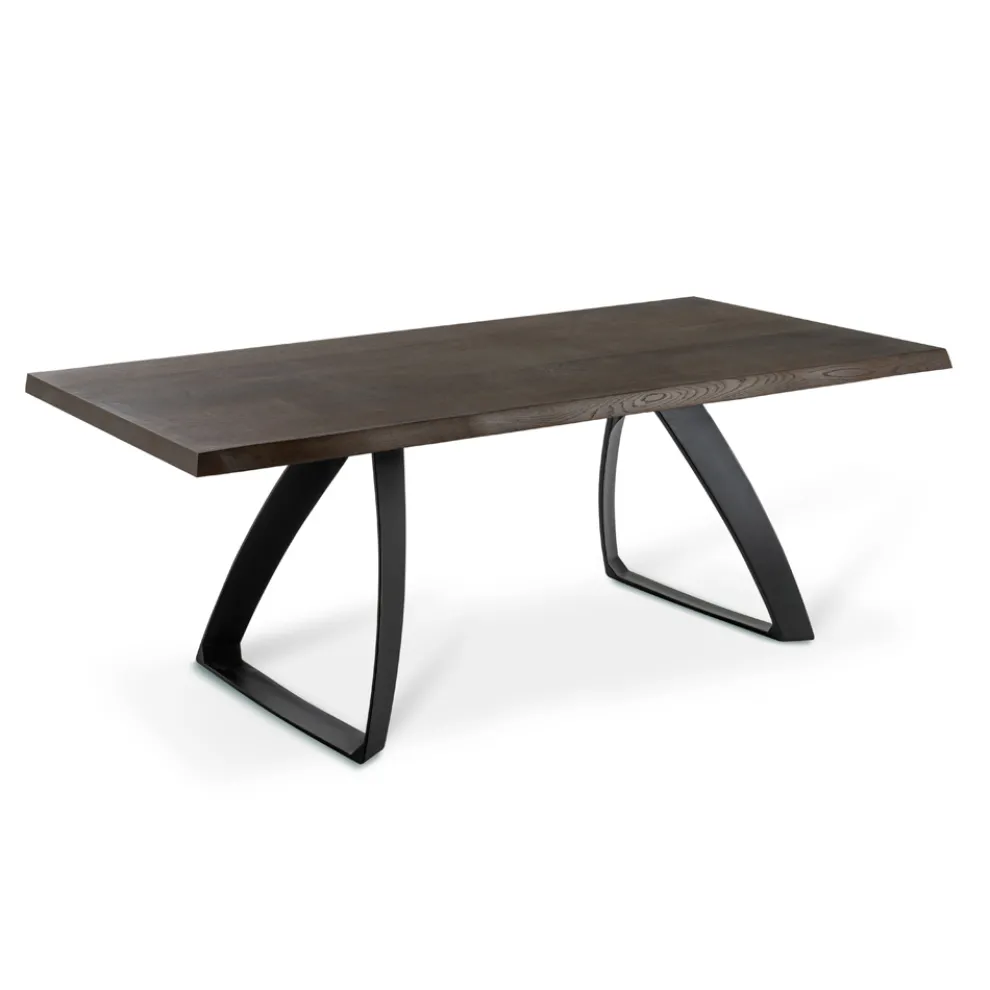 Rechteckiger Tisch mit Eichenfurnierplatte und Aluminiumgestell – Logan