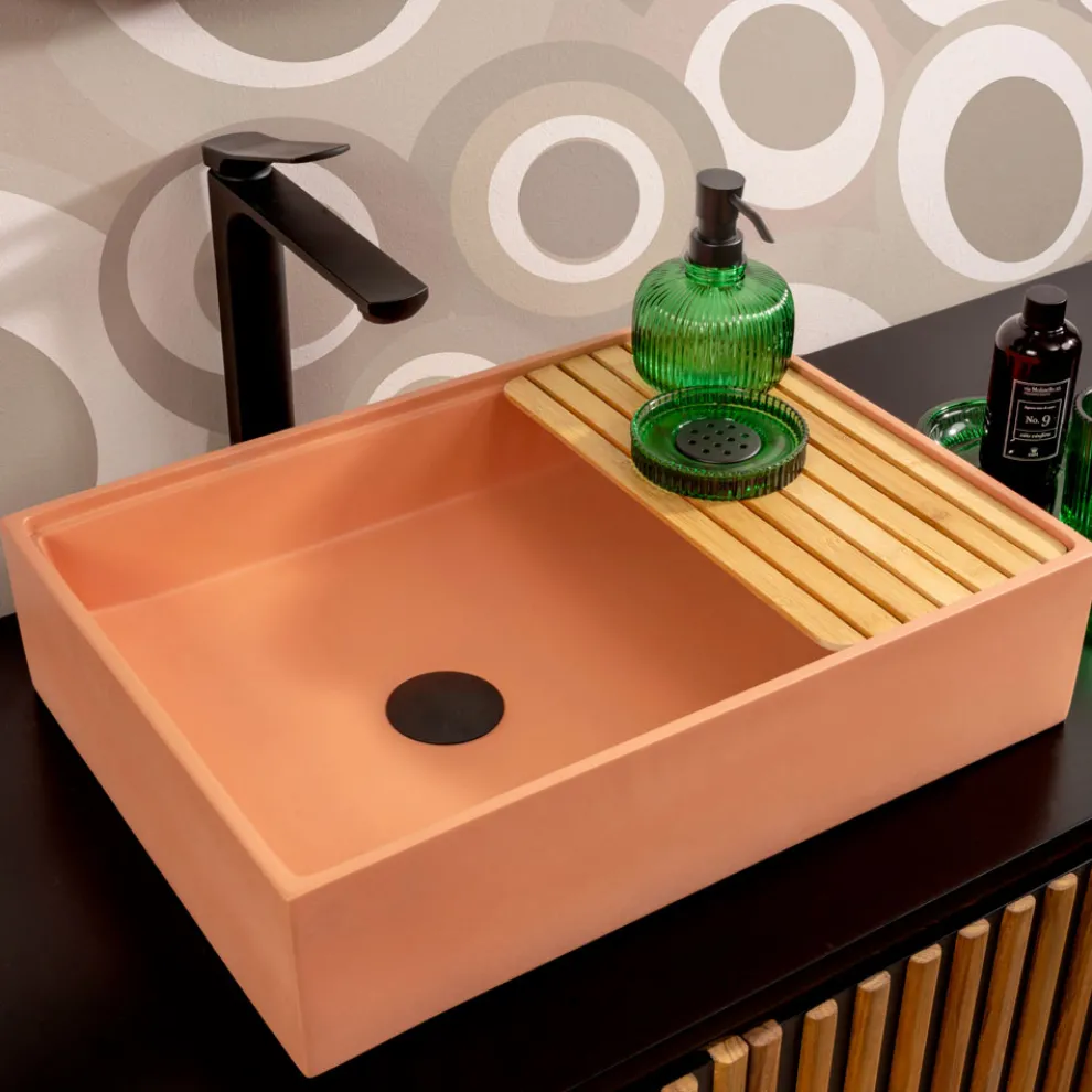 Rechteckiges Aufsatzwaschbecken aus Mali-Orange-Terrazzo – Azalee