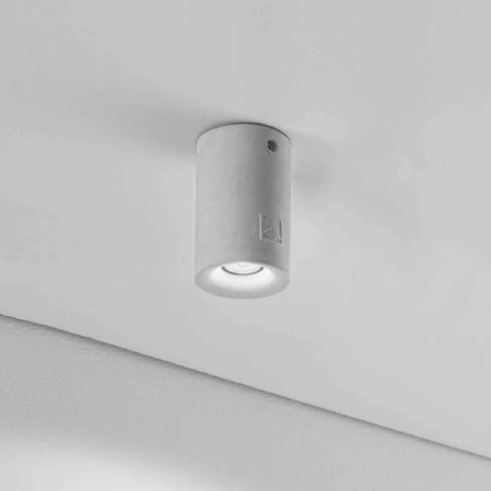 Runde Deckenlampe aus Beton oder Gips für den Außenbereich Nadir 9 Aldo Bernardi