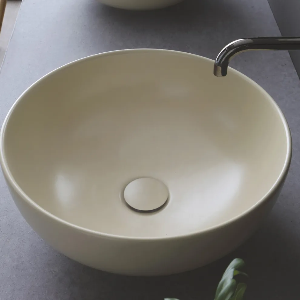 Rundes Aufsatzwaschbecken aus farbiger Keramik, L 40 cm – Chicco