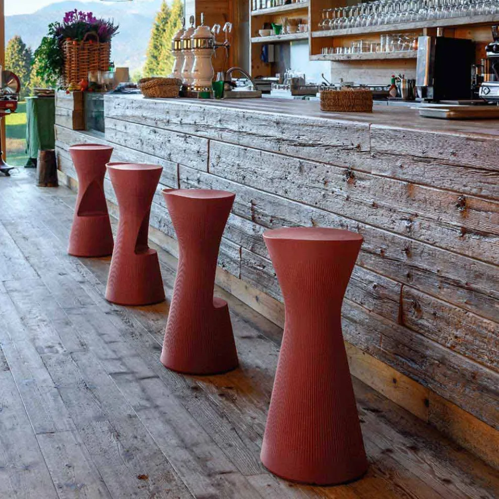 Hoher Gartenhocker aus farbigem Polyethylen Made in Italy - Desmond