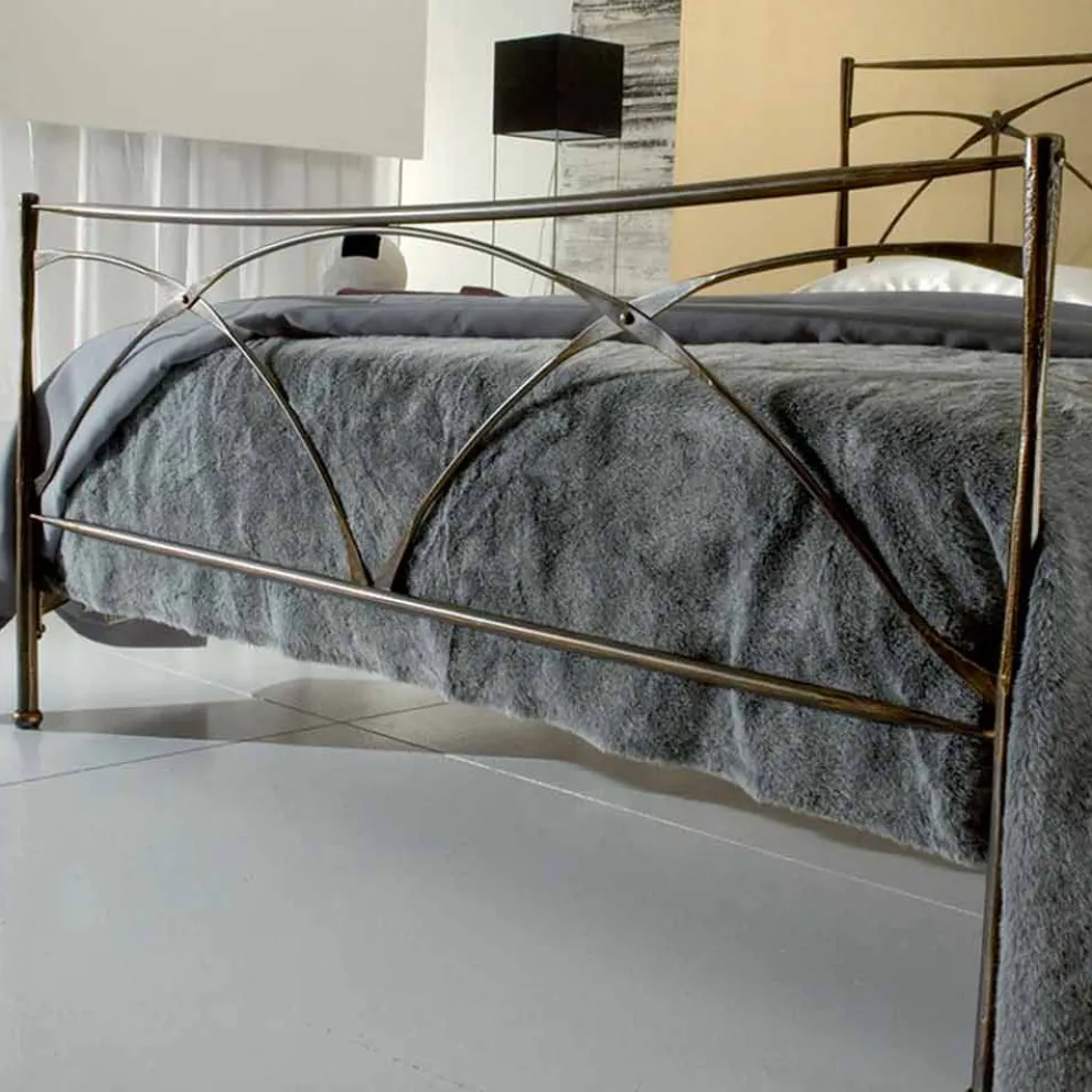 Persefone Jugend Queen Size Bett aus Schmiedeeisen in Design