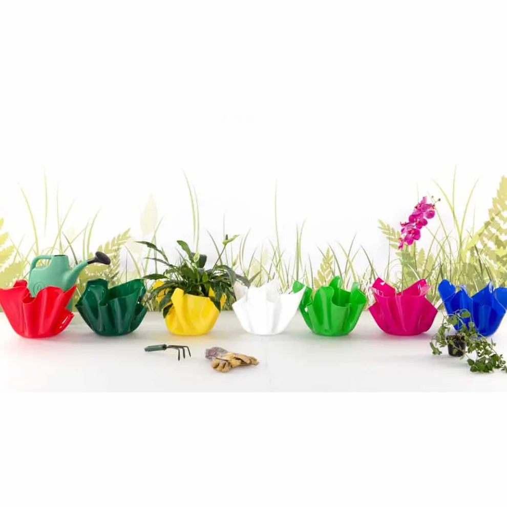 Pina Grün Indoor / Outdoor Mehrzweck-Vase, modernes Design in Italien hergestellt