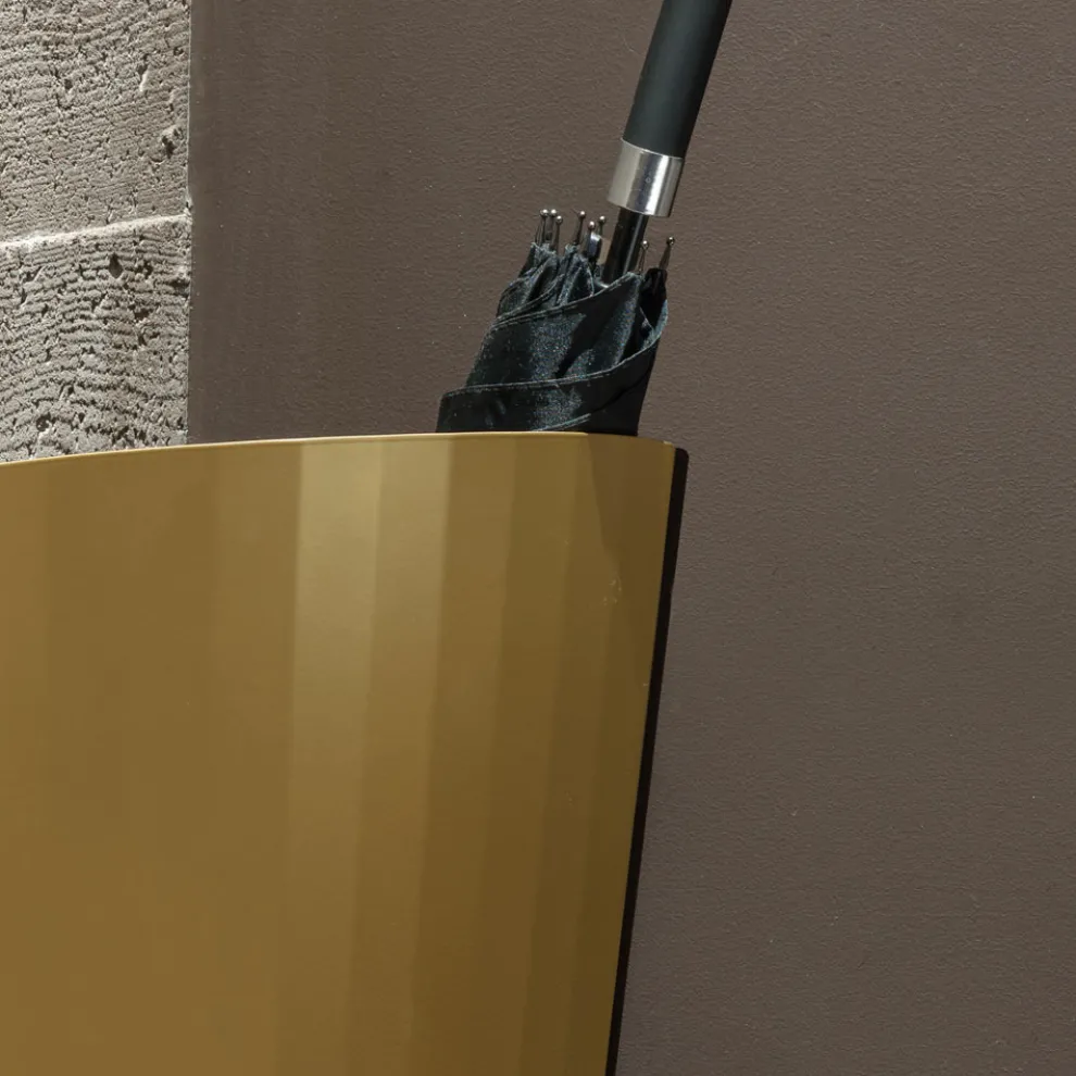 Schirmständer aus gold- und bronzefarben lackiertem Blech, hergestellt in Italien – Azalea