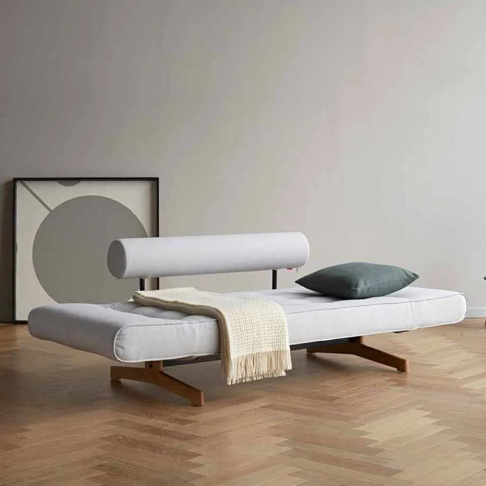 Schlafcouch in modernen Design aus Polsterstoff Ghia by Innovation