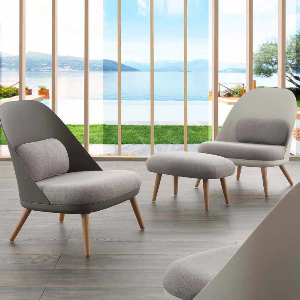 Sessel gepolstert mit Stoff, Sockel aus massivem Buchenholz, Perugia