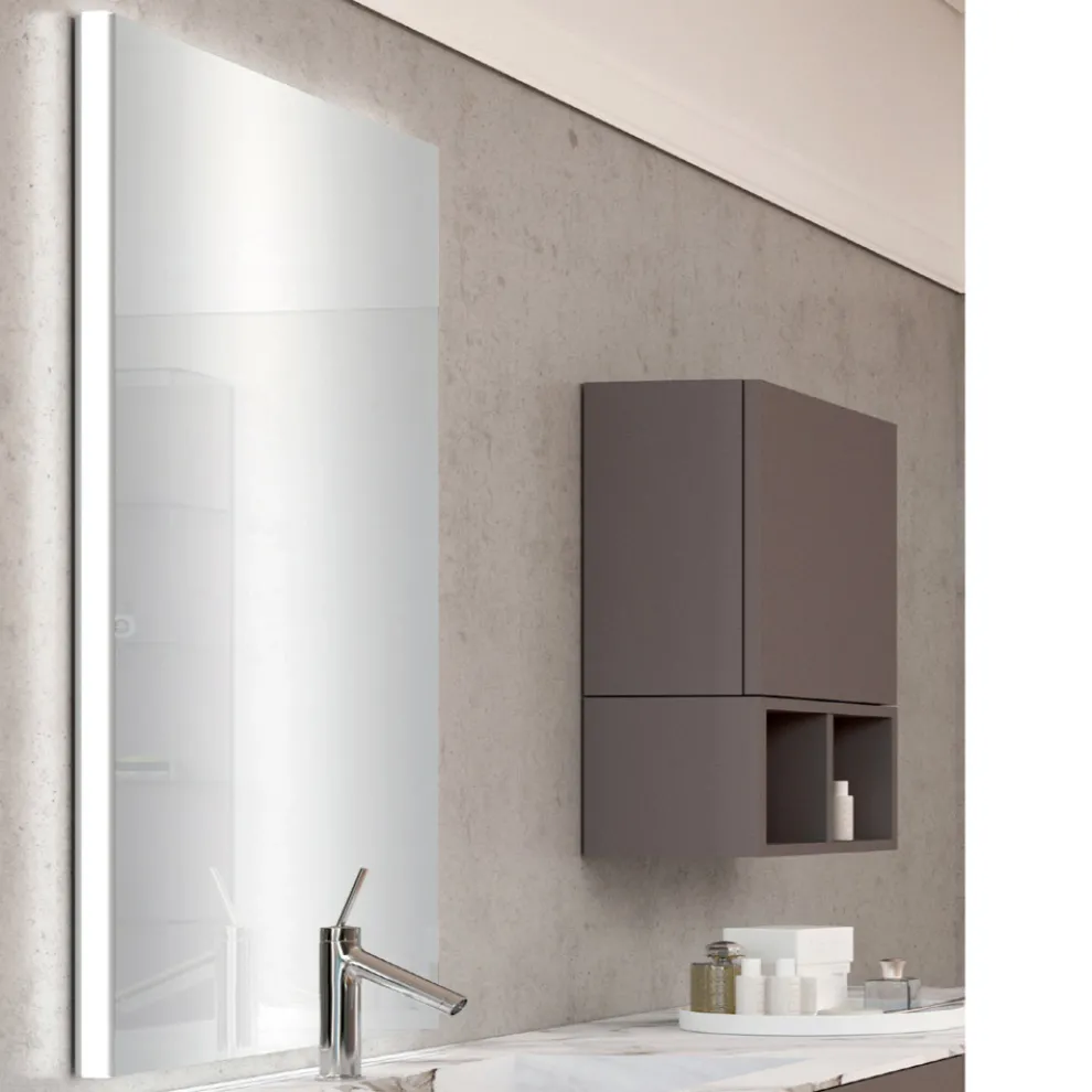 Spiegel mit stimmungsvoller Hintergrundbeleuchtung, hergestellt in Italien – Gogh