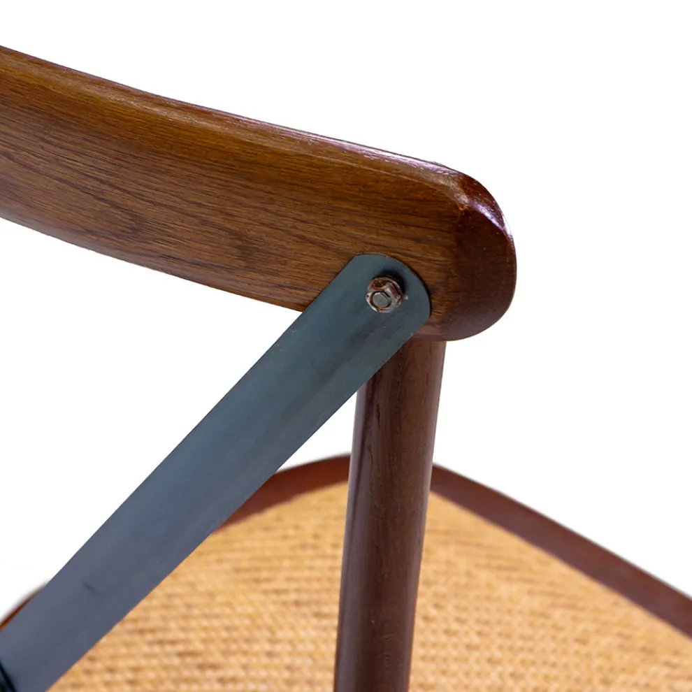 Stapelbarer Innenstuhl aus Eichenholz und Rattansitz - Barriera