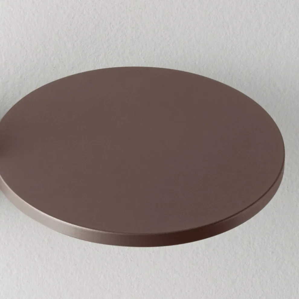 Stehlampe aus Metall mit verschiedenen Oberflächen Made in Italy - Lumi