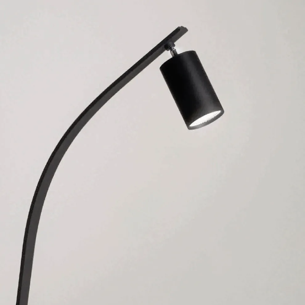 Stehlampe mit verstellbarem Strahler und zweitem Licht auf der Rückseite – Kampfer