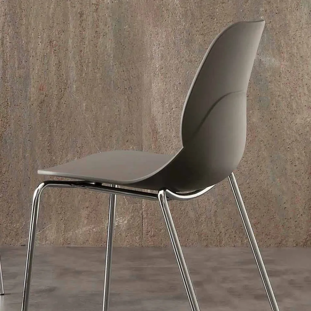 Stuhl aus Polypropylen mit verchromten Beinen Liceta