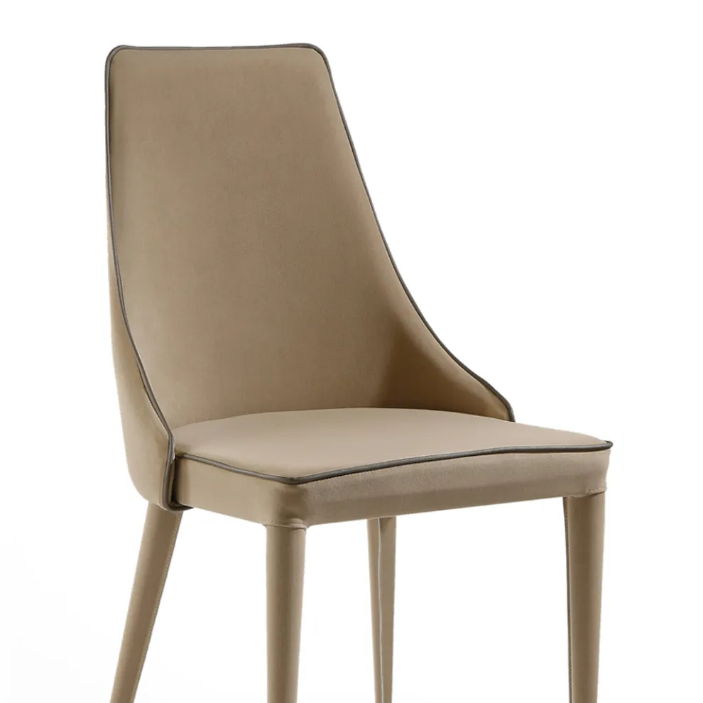 Stuhl komplett mit erdfarbenem Stoff gepolstert, hergestellt in Italien – Little Bear