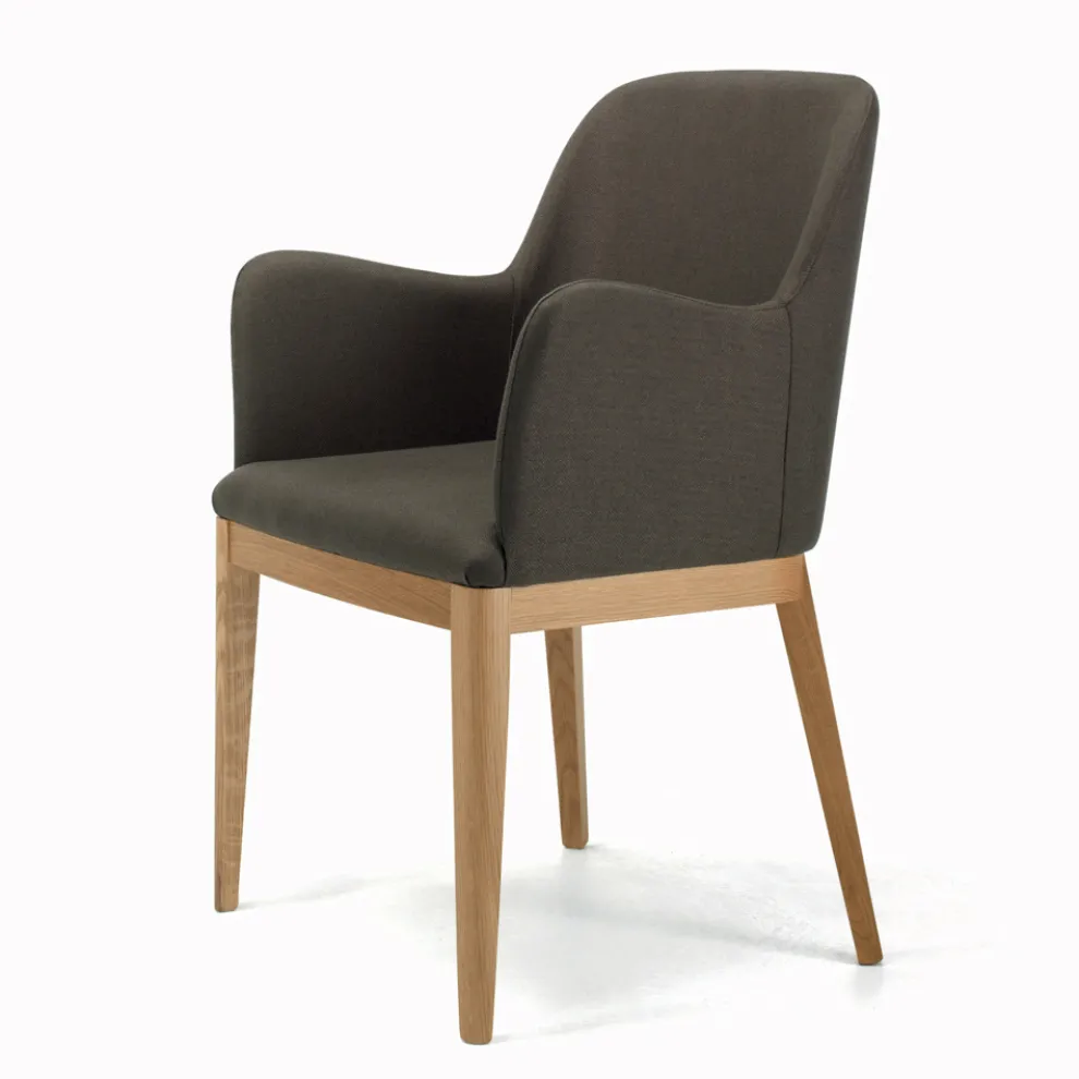 Stuhl mit Armlehnen mit Holzbeinen und gepolstertem Sitz, hergestellt in Italien – Bari