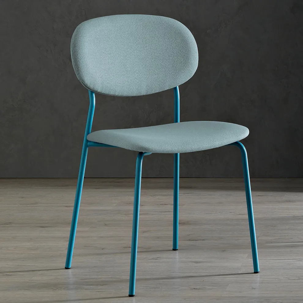 Stuhl mit Metallstruktur, Sitz und Rückenlehne aus Stoff - Serenella