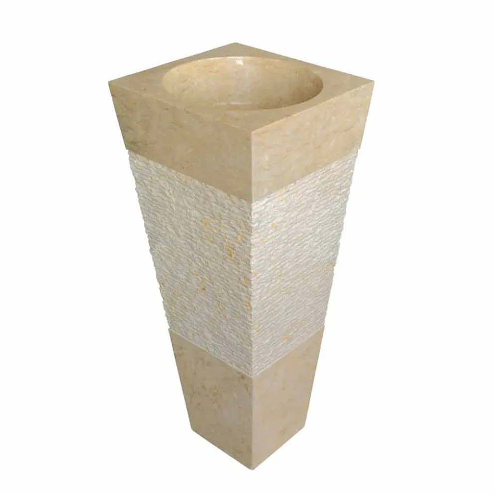 Säulenwaschbecken aus beigefarbigen Naturstein Pyramidenform Nias