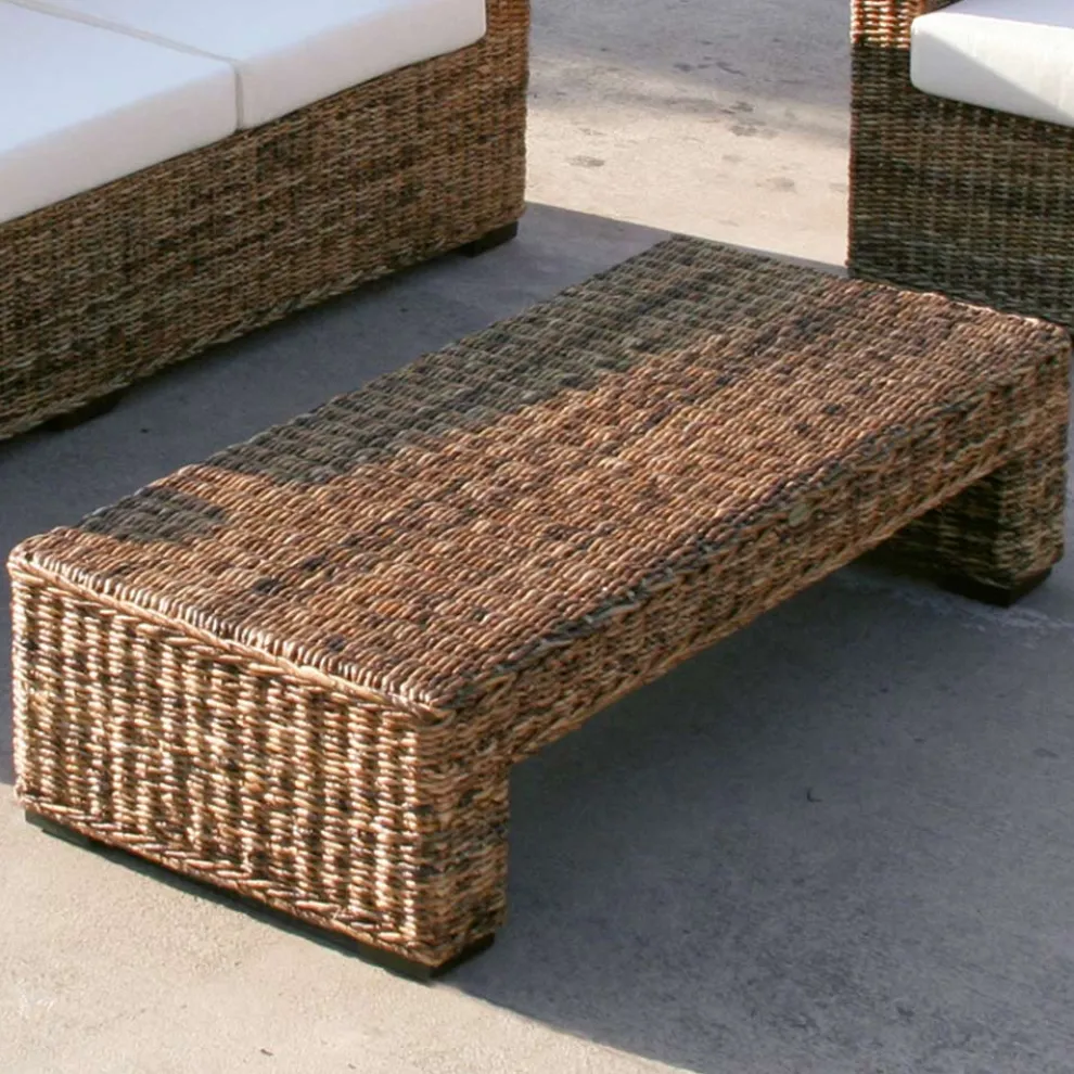 Garten-Couchtisch mit natürlicher Bananenflechtstruktur - Dish