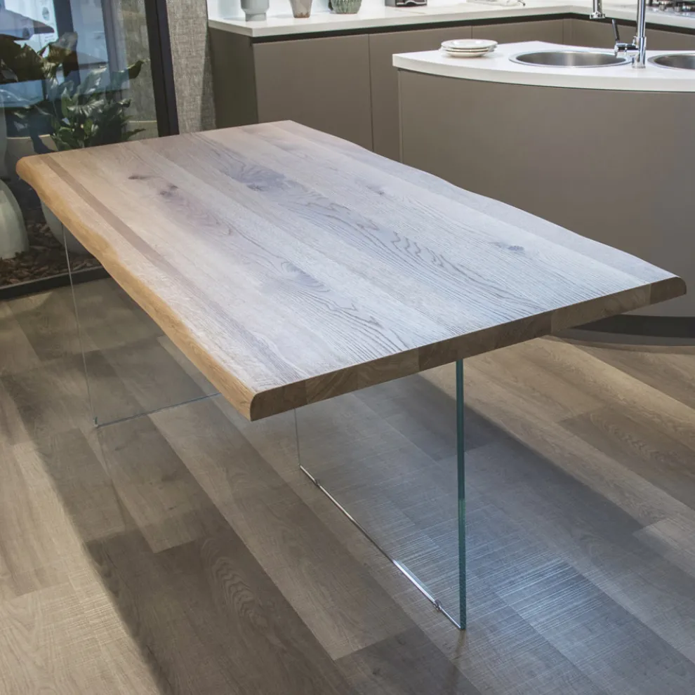 Tisch aus massiver Eiche und Kristallsockel Made in Italy - Noelia