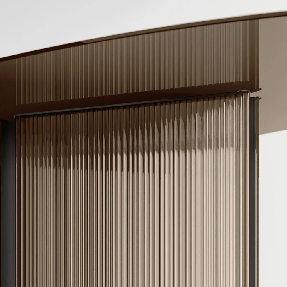 Tisch mit ovaler Glasplatte und Sockel aus geschmolzenem Glas und Metall - Foglietto