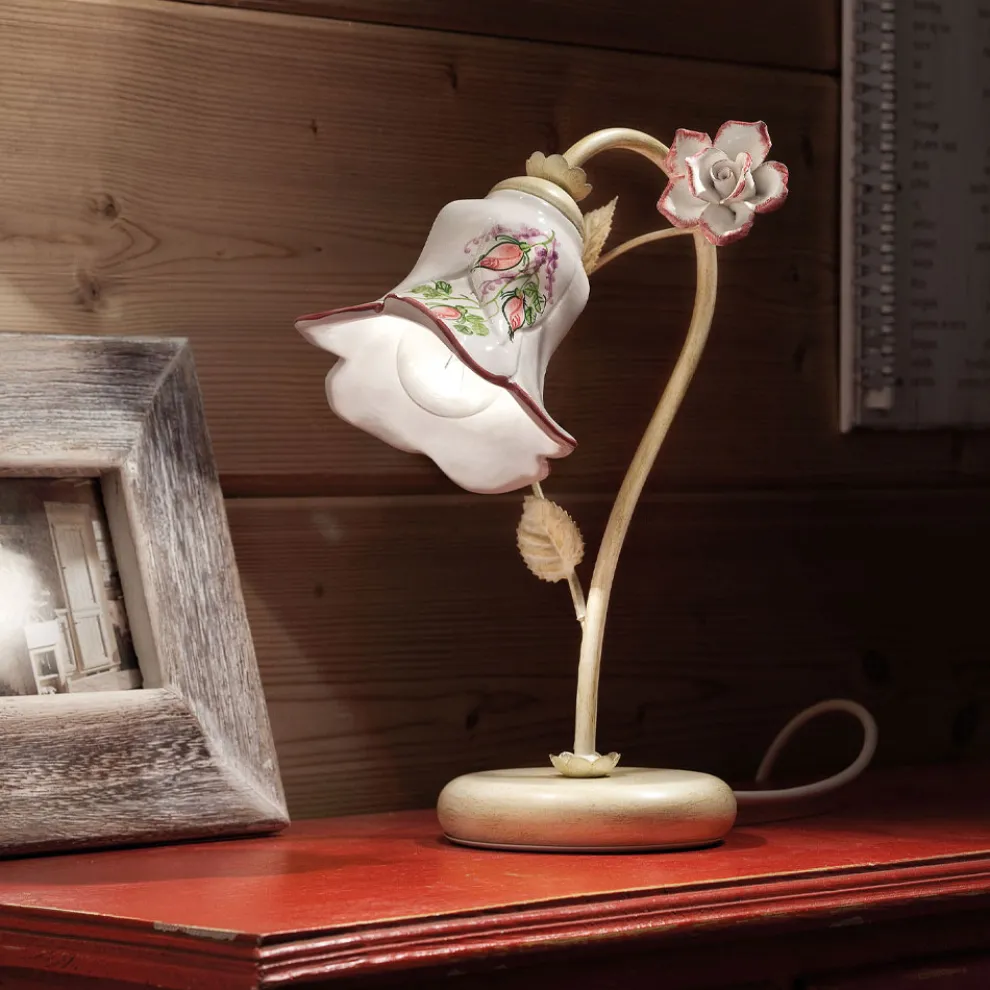 Tischlampe aus Metall und handverzierter Keramik mit Rose - Pisa